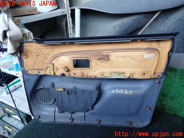 1UPJ-24111264]ハイラックスサーフ(KZN185W)左前ドア内張り 中古_m0005.jpg