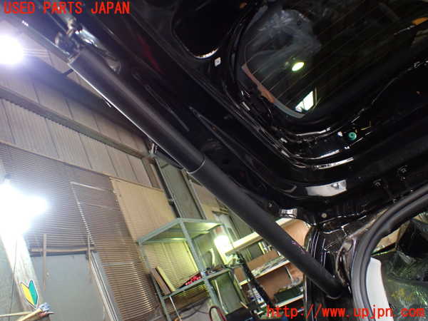 1UPJ-24121584]ジープ・コマンダー(H620)リアゲートダンパー 中古_m0002.jpg