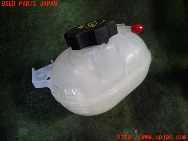 1UPJ-24122410]ジープ・コマンダー(H620)ラジエータータンク 中古_m0001.jpg