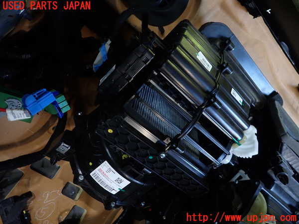 1UPJ-24126081]ジープ・コマンダー(H620)エバポレーター1 中古_m0002.jpg