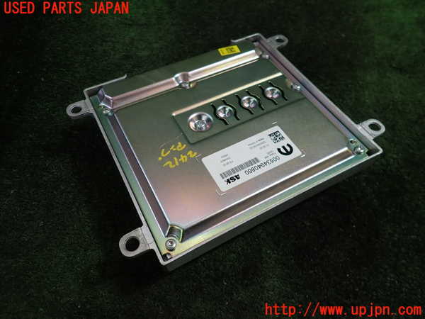 1UPJ-24126525]ジープ・コマンダー(H620)アンプ 中古_m0002.jpg