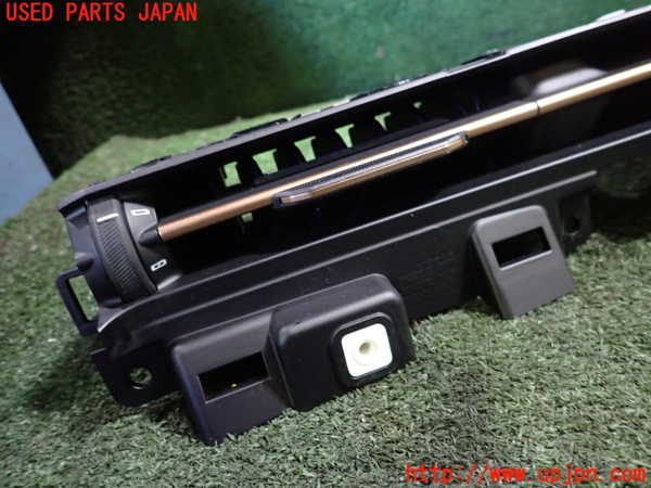 1UPJ-24127527]ジープ・コマンダー(H620)エアコン吹き出し口2 (左) 中古_m0002.jpg