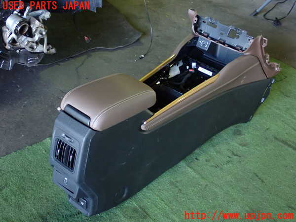 1UPJ-24127540]ジープ・コマンダー(H620)センターコンソール 中古_m0001.jpg