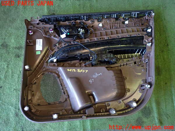 1UPJ-24121264]ジープ・コマンダー(H620)左前ドア内張り 中古_m0004.jpg