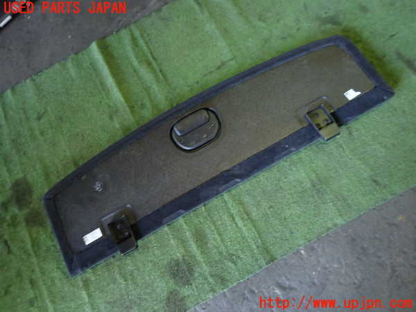 1UPJ-24127771]ジープ・コマンダー(H620)ラゲッジトレイ1 中古_m0004.jpg