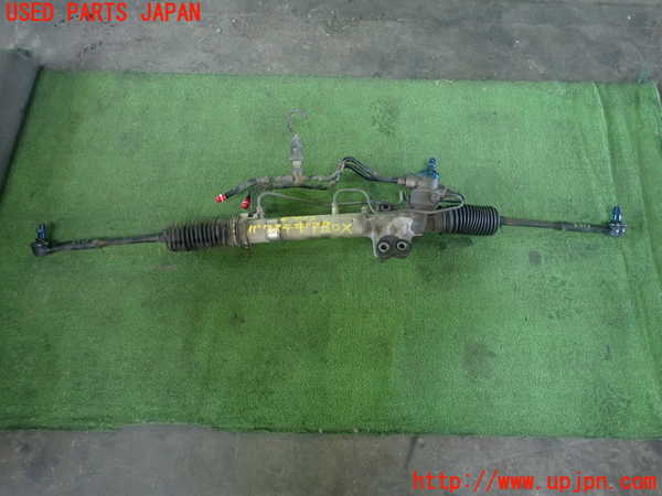 5UPJ-24134235]ハイエースワゴン100系(KZH100G)パワステギアボックス 中古_m0002.jpg