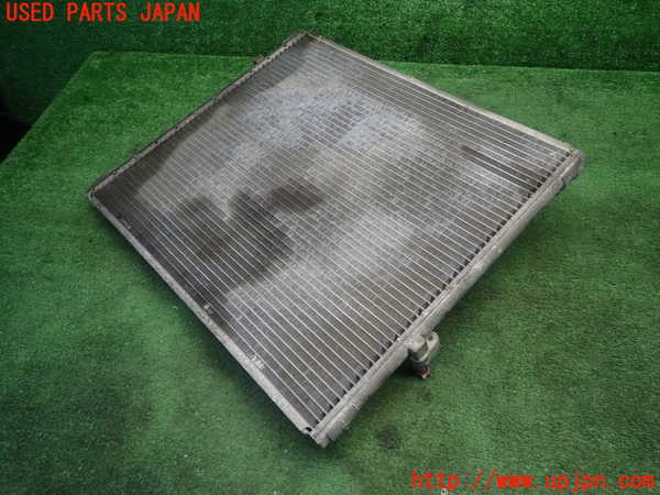1UPJ-24136031]ハイエースワゴン100系(KZH100G)エアコンコンデンサー1 中古_m0004.jpg