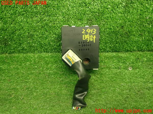1UPJ-24137850]ハイエースワゴン100系(KZH100G)時計 中古_m0002.jpg