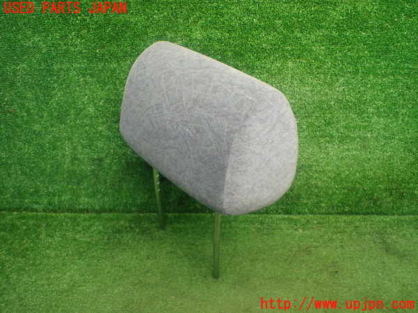 5UPJ-24137240]ハイエースワゴン100系(KZH100G)右3列目ヘッドレスト 中古_m0003.jpg