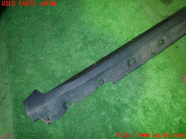 1UPJ-24141392]C-HRハイブリッド(ZYX10)左サイドステップ 中古_m0002.jpg