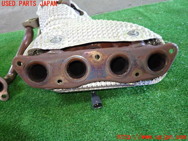 1UPJ-24142661]C-HRハイブリッド(ZYX10)触媒1 中古_m0003.jpg