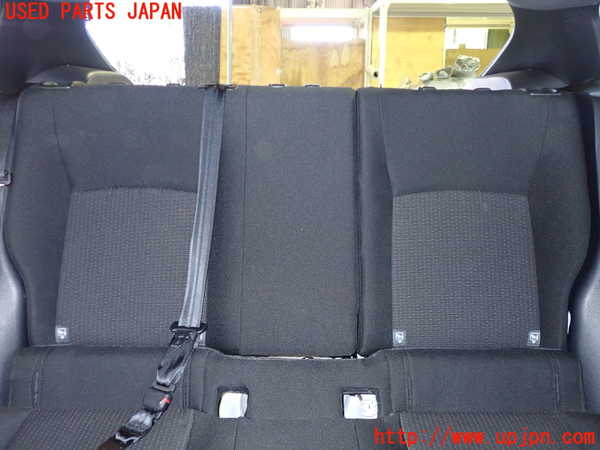 1UPJ-24147385]C-HRハイブリッド(ZYX10)リアシート 中古_m0002.jpg