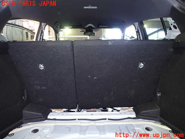 1UPJ-24147385]C-HRハイブリッド(ZYX10)リアシート 中古_m0005.jpg