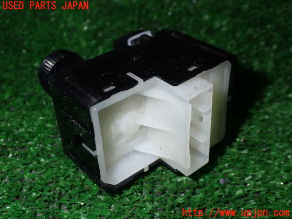 5UPJ-24146280]C-HRハイブリッド(ZYX10)ミラースイッチ 中古_m0003.jpg