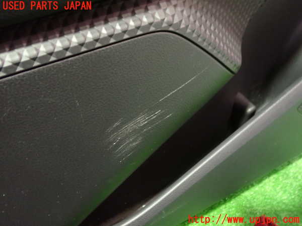 1UPJ-24141264]C-HRハイブリッド(ZYX10)左前ドア内張り 中古_m0003.jpg