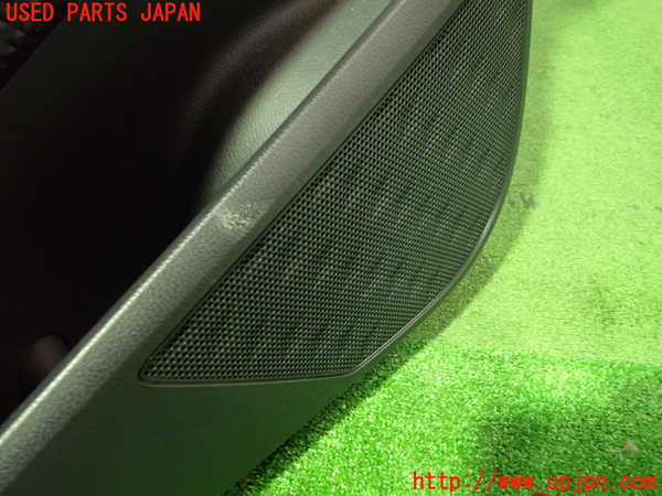 1UPJ-24141264]C-HRハイブリッド(ZYX10)左前ドア内張り 中古_m0004.jpg