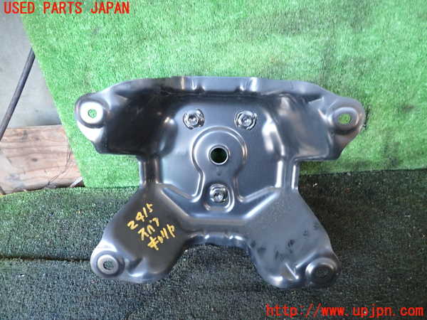 1UPJ-24151700]ジムニー シエラ(JB74W)スペアタイヤキャリア 中古_m0002.jpg