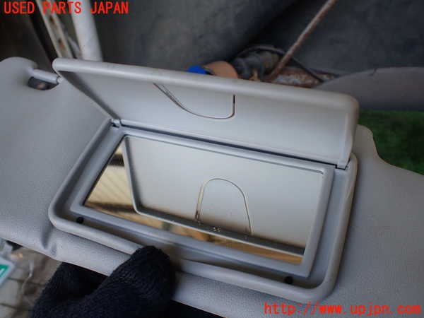 1UPJ-24157625]ジムニー シエラ(JB74W)室内サンバイザー右側 ジャンク部品取り_m0004.jpg