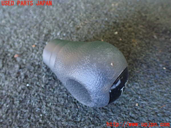 1UPJ-24157570]ジムニー シエラ(JB74W)シフトノブ 中古_m0003.jpg