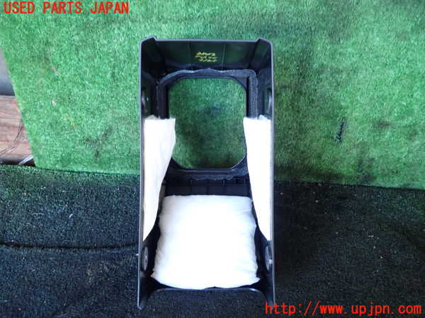 1UPJ-24157549]ジムニー シエラ(JB74W)コンソール 中古_m0002.jpg