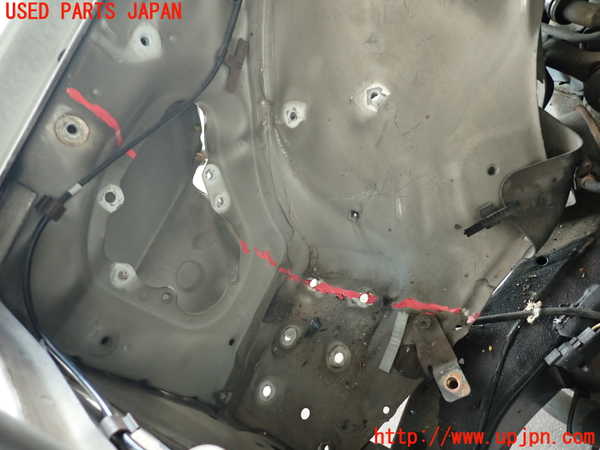 2UPJ-24161042]クラウン 4ドア ハードトップ(UZS131)コアサポート（カット） 中古_m0003.jpg