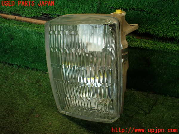 2UPJ-24161182]クラウン 4ドア ハードトップ(UZS131)左フォグ 中古_m0001.jpg