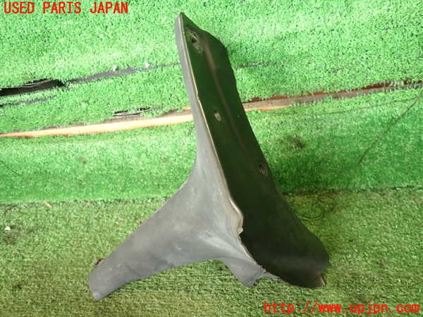 2UPJ-24161450]クラウン 4ドア ハードトップ(UZS131)右フロントマッドガード(泥除け) 中古_m0001.jpg