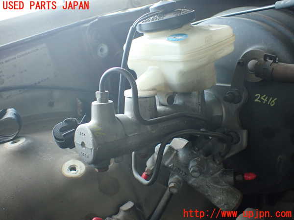 2UPJ-24164050]クラウン 4ドア ハードトップ(UZS131)ブレーキマスターシリンダー 中古_m0002.jpg