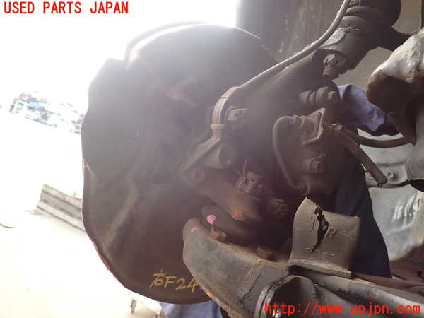 2UPJ-24164290]クラウン 4ドア ハードトップ(UZS131)右フロントナックルハブ 中古_m0002.jpg
