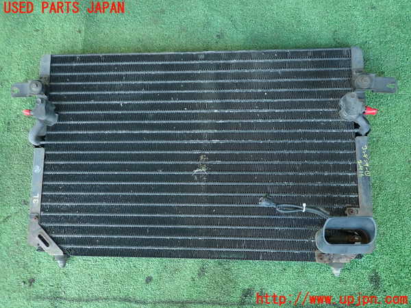 2UPJ-24166031]クラウン 4ドア ハードトップ(UZS131)エアコンコンデンサー1 中古_m0001.jpg