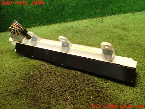 2UPJ-24166239]クラウン 4ドア ハードトップ(UZS131)メーター・その他 中古_m0001.jpg
