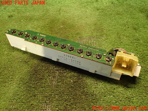 2UPJ-24166239]クラウン 4ドア ハードトップ(UZS131)メーター・その他 中古_m0003.jpg