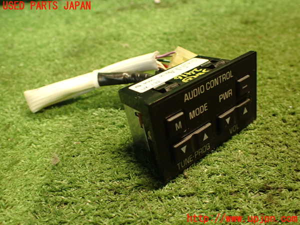 2UPJ-24166307]クラウン 4ドア ハードトップ(UZS131)スイッチ2 (AUDIO CONTROL) 中古_m0001.jpg