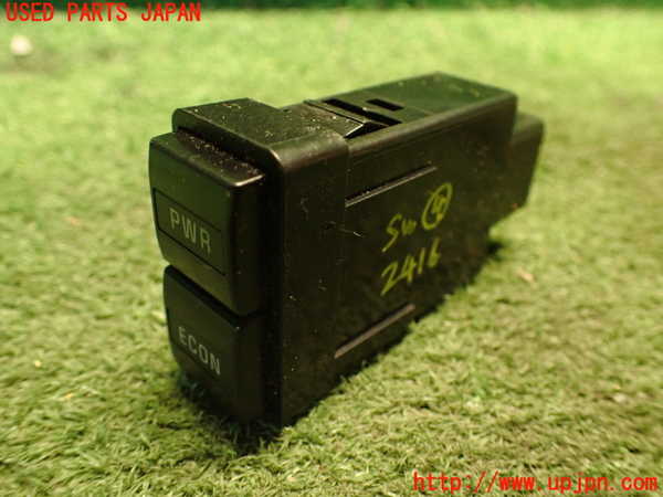2UPJ-24166309]クラウン 4ドア ハードトップ(UZS131)スイッチ4 (PWR ECON) 中古_m0001.jpg