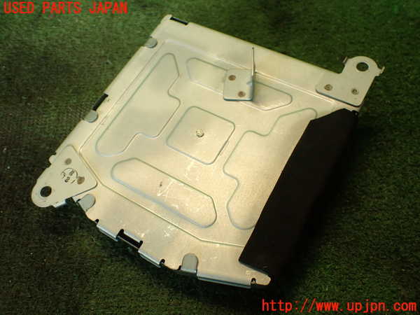 2UPJ-24166125]クラウン 4ドア ハードトップ(UZS131)ABSコンピューター 中古_m0002.jpg