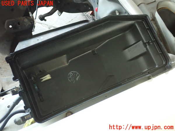 2UPJ-24166741]クラウン 4ドア ハードトップ(UZS131)ヒューズボックス1 中古_m0004.jpg