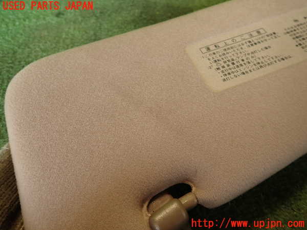 2UPJ-24167625]クラウン 4ドア ハードトップ(UZS131)室内サンバイザー右側 中古_m0002.jpg