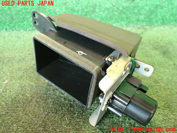 2UPJ-24167526]クラウン 4ドア ハードトップ(UZS131)エアコン吹き出し口1 (真中) 中古_m0002.jpg