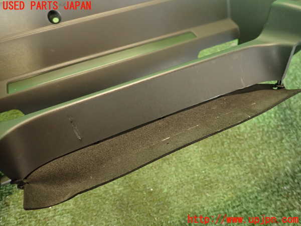 2UPJ-24167510]クラウン 4ドア ハードトップ(UZS131)メーターフード 中古_m0003.jpg