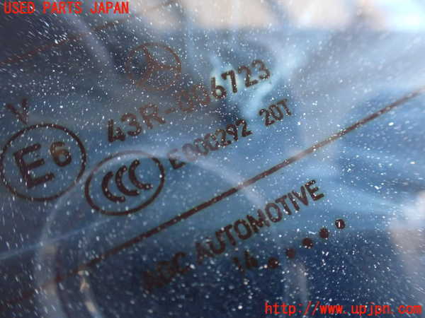 2UPJ-24171560]ベンツ C250(W205)(205045)リアガラス (43R-006723) 中古_m0002.jpg