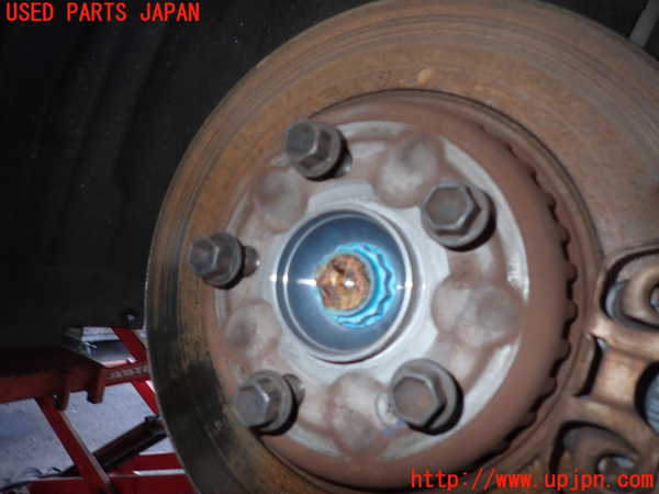 2UPJ-24174305]ベンツ C250(W205)(205045)左リアナックルハブ 中古_m0002.jpg