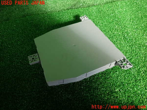 2UPJ-24176146]ベンツ C250(W205)(205045)コンピューター1 (フロントコンフォートモジュール) 中古_m0002.jpg