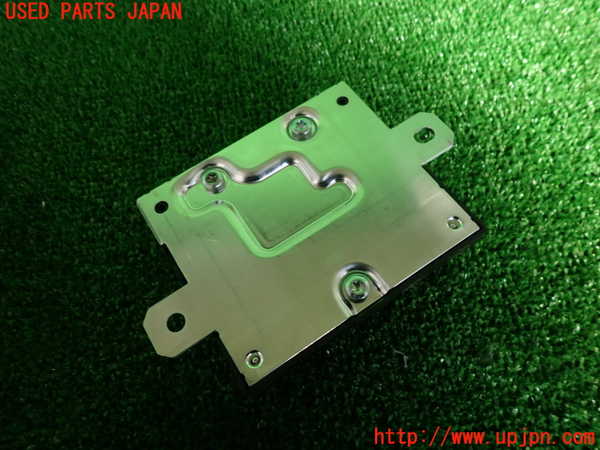 2UPJ-24176148]ベンツ C250(W205)(205045)コンピューター3 (フューエルポンプコントロール) 中古_m0002.jpg