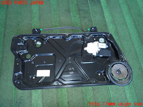 2UPJ-24191266]VW ニュービートル(9CAQY)左レギュレーターモーター 【左ハンドル車】 中古_m0001.jpg
