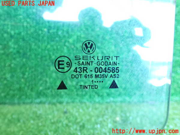 2UPJ-24191268]VW ニュービートル(9CAQY)左ドアガラス 【左ハンドル車】 中古(43R-004585 M35V)_m0002.jpg