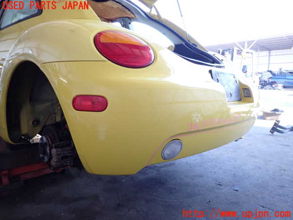 2UPJ-24191610]VW ニュービートル(9CAQY)リアバンパー 【左ハンドル車】 中古_m0002.jpg