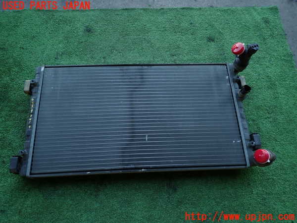 2UPJ-24192321]VW ニュービートル(9CAQY)ラジエーター1 【左ハンドル車】 中古_m0001.jpg