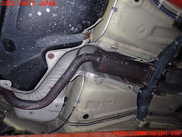 2UPJ-24192671]VW ニュービートル(9CAQY)リアマフラー1 【左ハンドル車】 中古_m0003.jpg