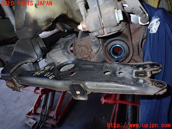2UPJ-24195186]VW ニュービートル(9CAQY)左フロントロアアーム1 【左ハンドル車】 中古_m0001.jpg