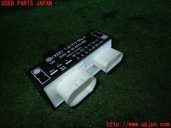 2UPJ-24196146]VW ニュービートル(9CAQY)コンピューター1 【左ハンドル車】 中古_m0002.jpg